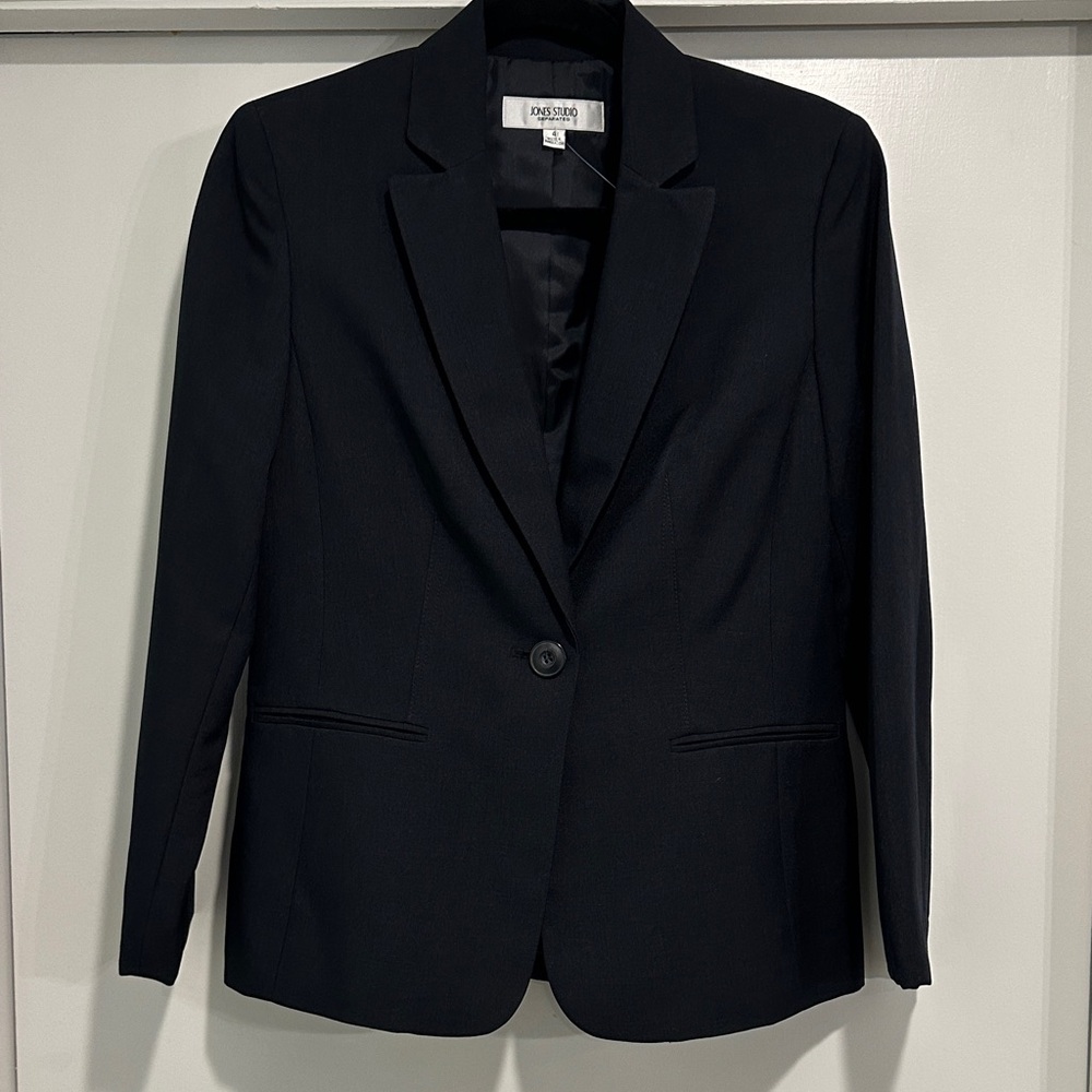 Jones Studio Separates Black Single Button Blazer Size 4 Career Professional